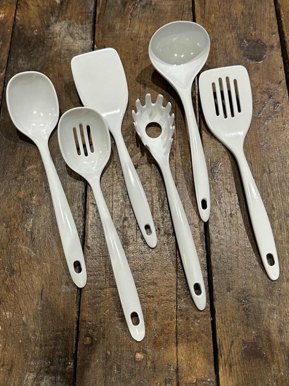 White Kitchen Utensil Set - 6 Piece